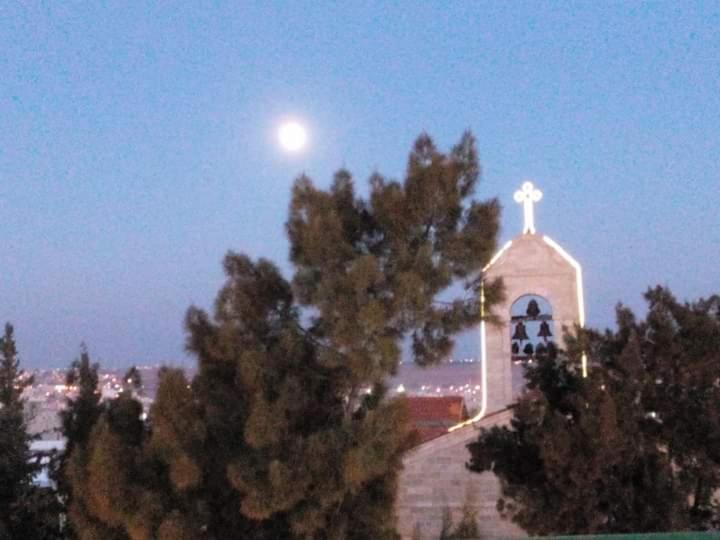 Aitch Boutique Hotel - An Lih Hotel Madaba Exterior photo