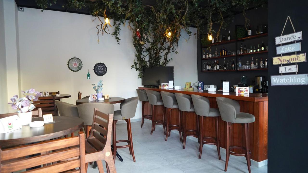 Aitch Boutique Hotel - An Lih Hotel Madaba Exterior photo